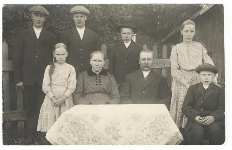 Kouhin perje 1920 luvulla