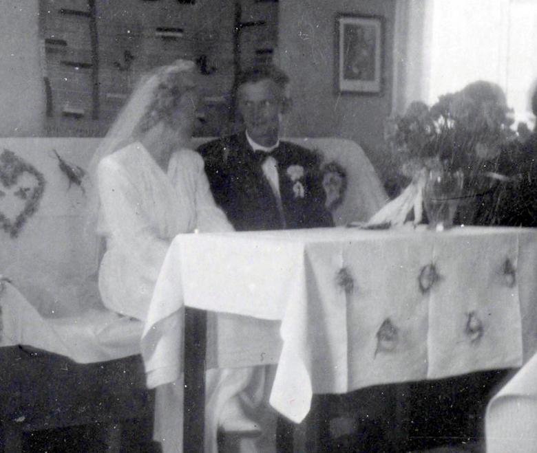 Hääpari, kamerakuvan ottanut Eeva Paavola. 