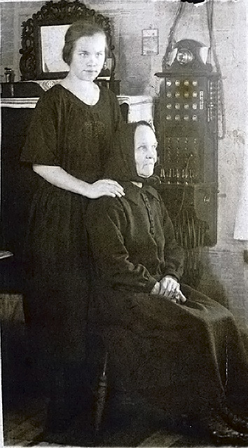 Karhiniemen puhelinkeskus, Manta Nieminen ja tytär